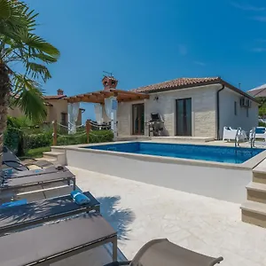  Ferienhaus Joy By Interhome Kroatien