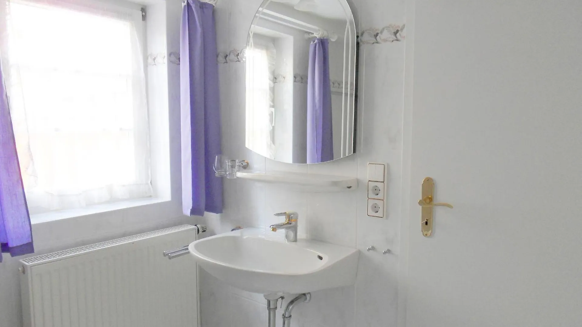 Apartment Appartementhaus Fischer Lindau
